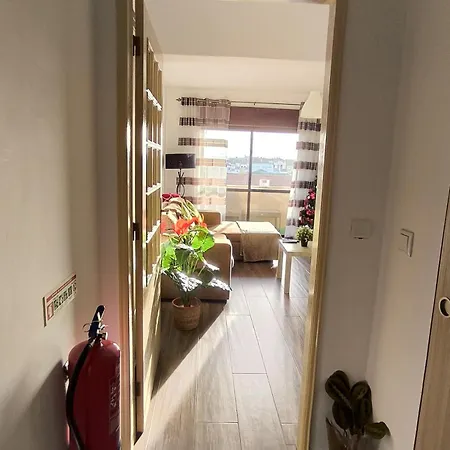 Sunrise アパート ペニシェ