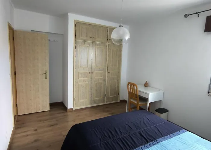 Sunrise アパート ペニシェ